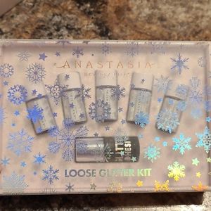 Anastasia loose glitter makeup